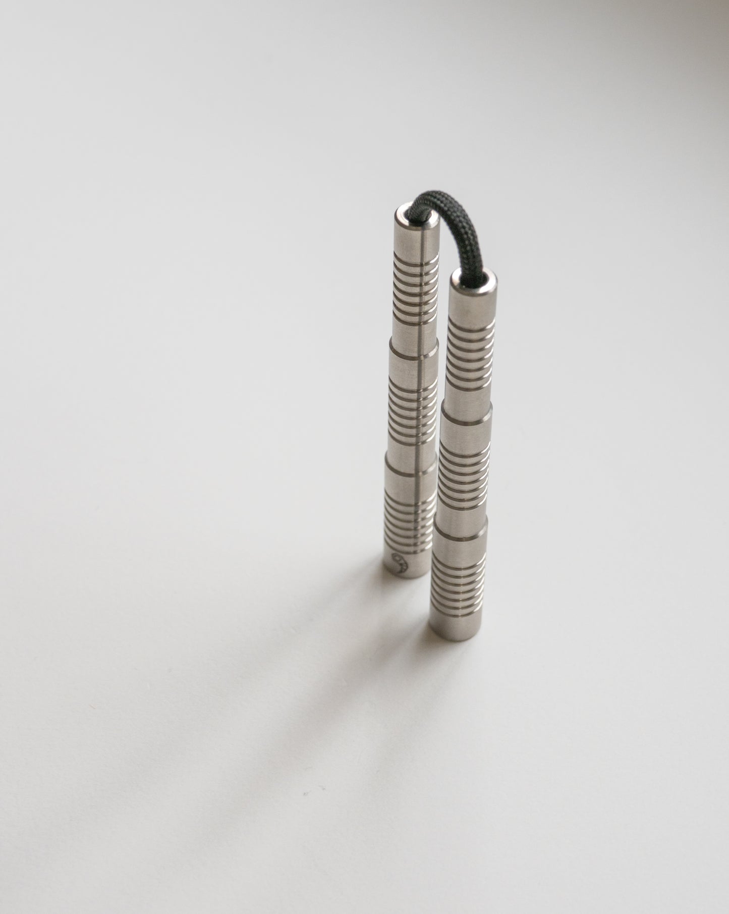 Titanium Thumbchucks - Satin